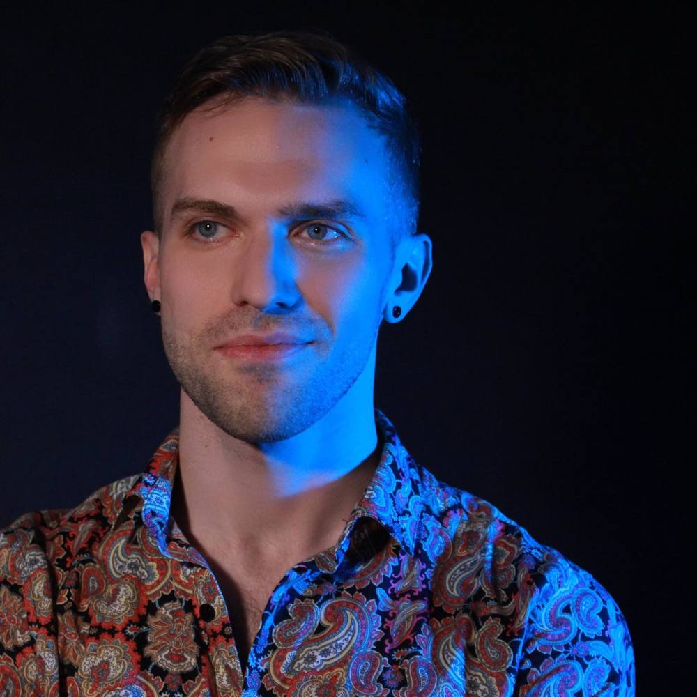 Meet your Posher, Scott